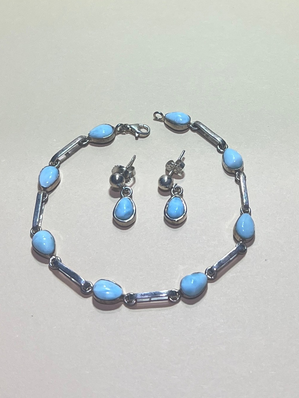 Vintage Larimar Teardrop Bracelet and Earring Set - Picture 3 of 10